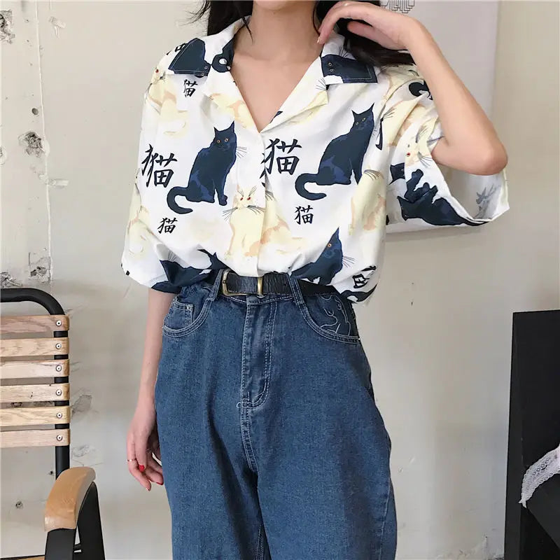 Vintage Cat Printed Women’s T-Shirt