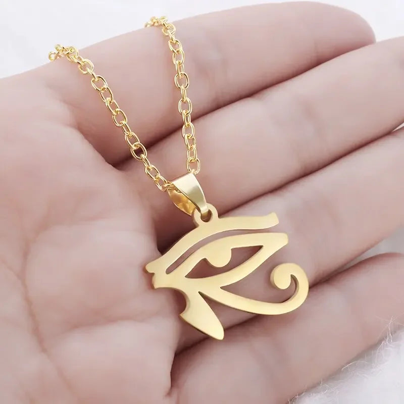 Hugging Cat Couple Necklace