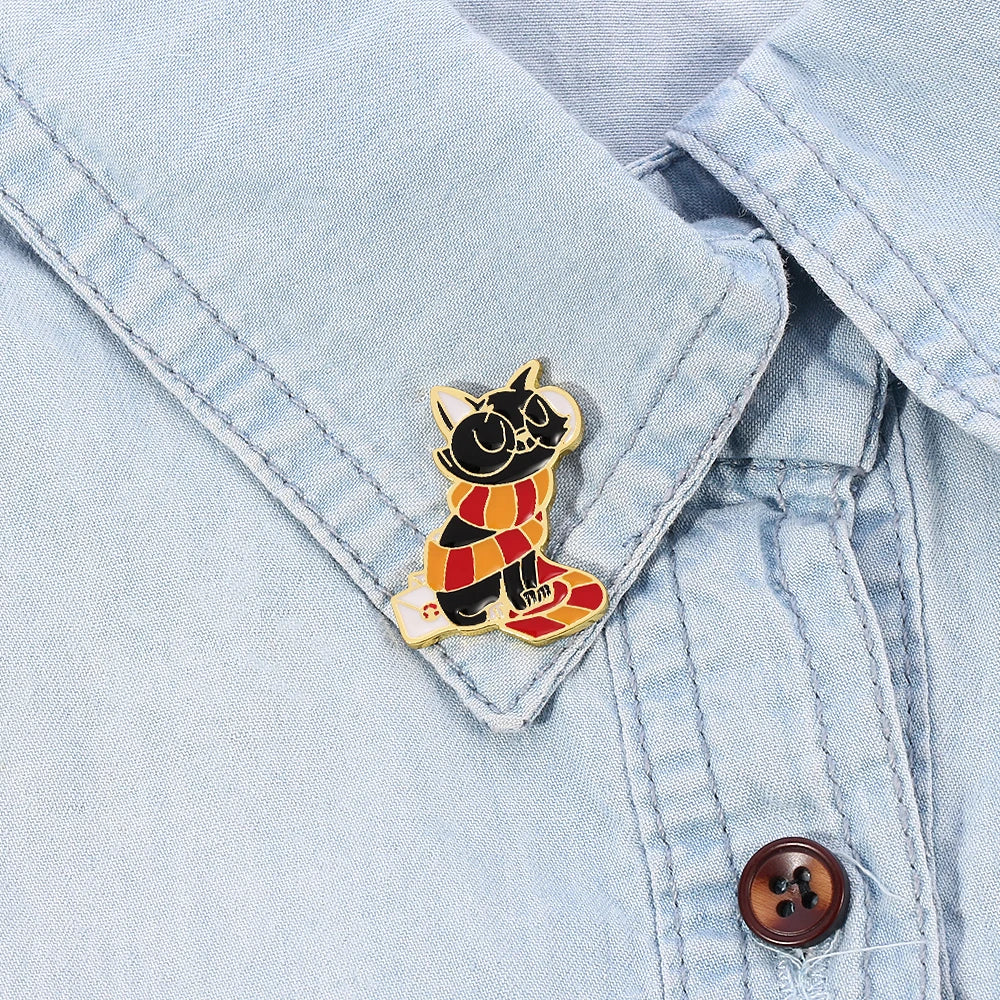 Gryffindor Magic Cat Enamel Pin