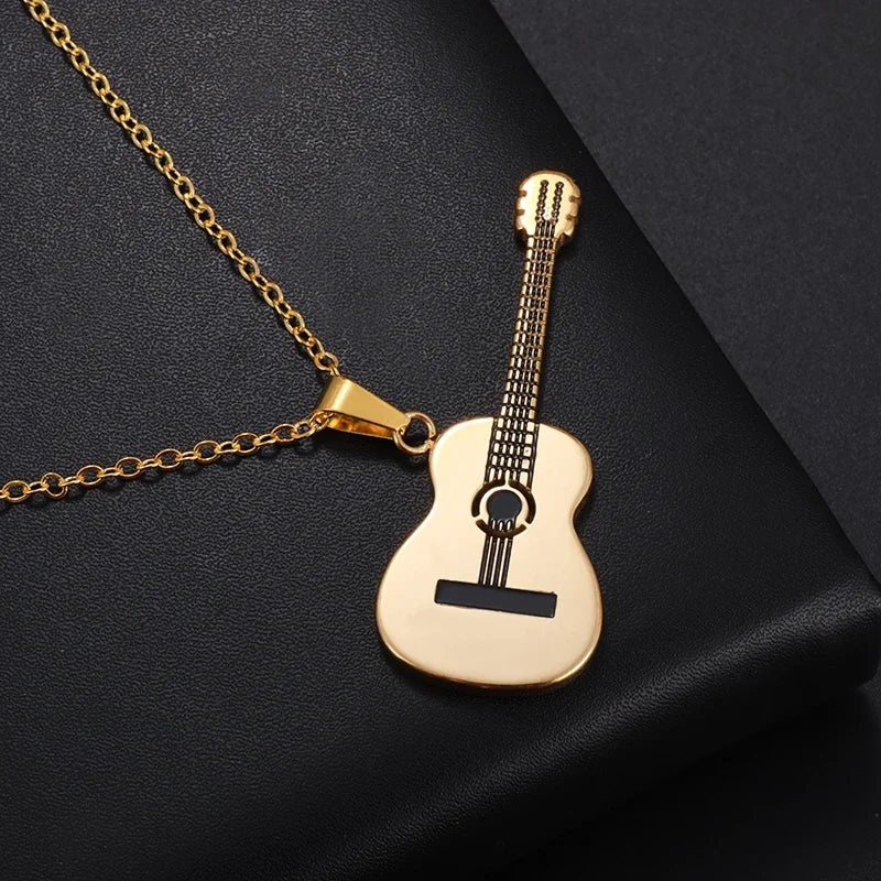 Hugging Cat Couple Necklace