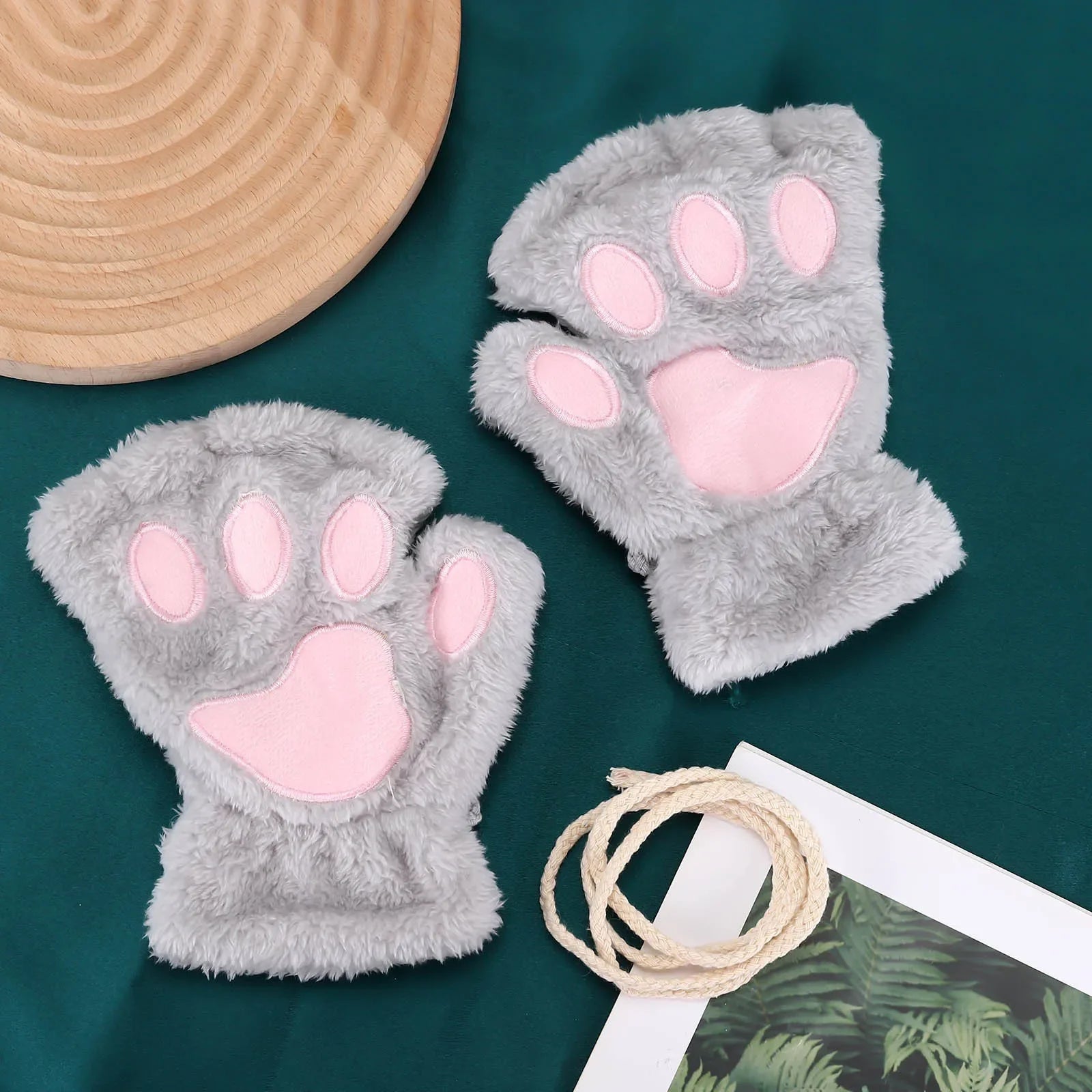 Cat Claw Plush Winter Gloves