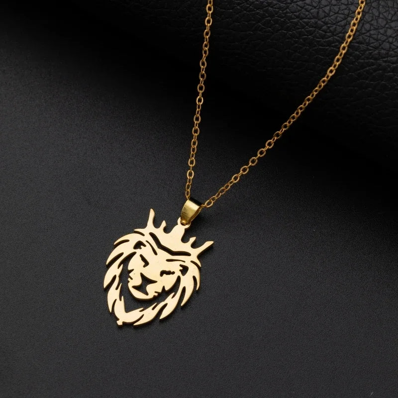 Hugging Cat Couple Necklace