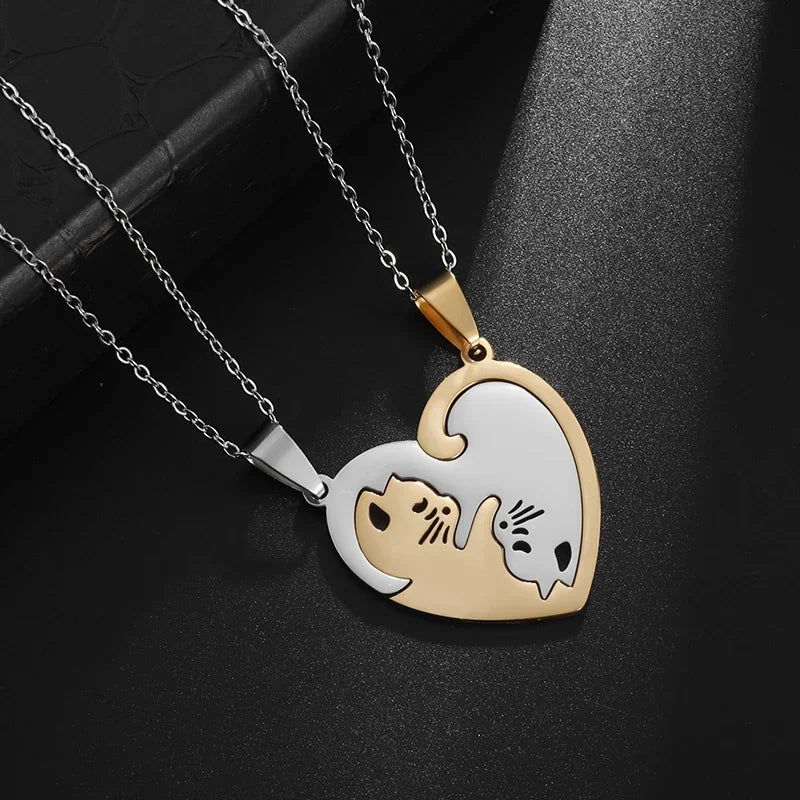 Hugging Cat Couple Necklace